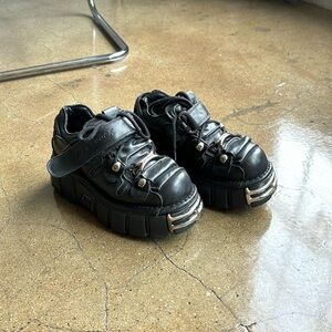 New rocks Sz US 5.5-6